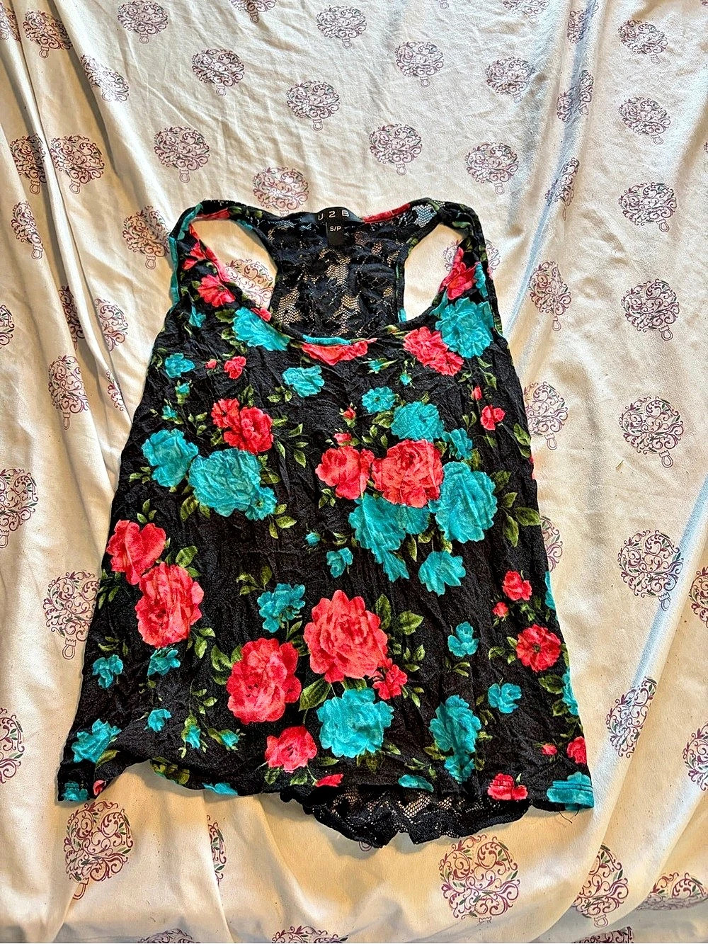 U 2 B Floral Lace Tank Top in Black & Red Size Small